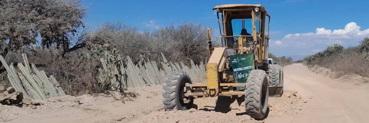 Atendió Gobierno 33 de caminos en febrero