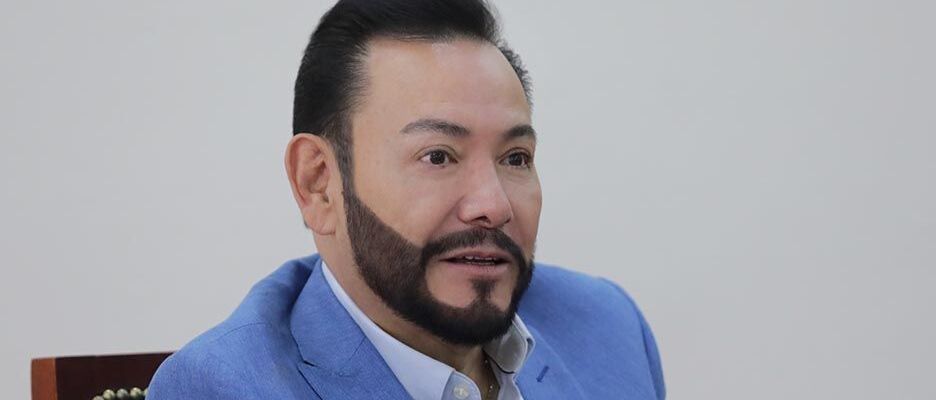 Salario digno a Policías mejorará su vida: Serrano