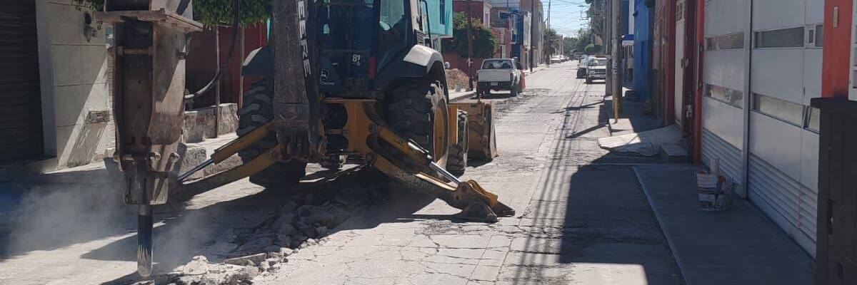 Interapas mejora drenaje a San Juan de Guadalupe