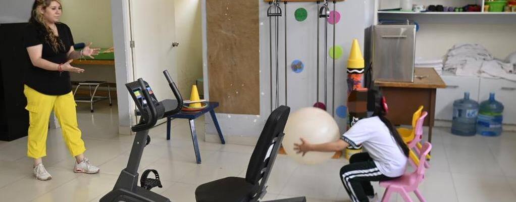 Más de 100 servicios en Centro de Autismo